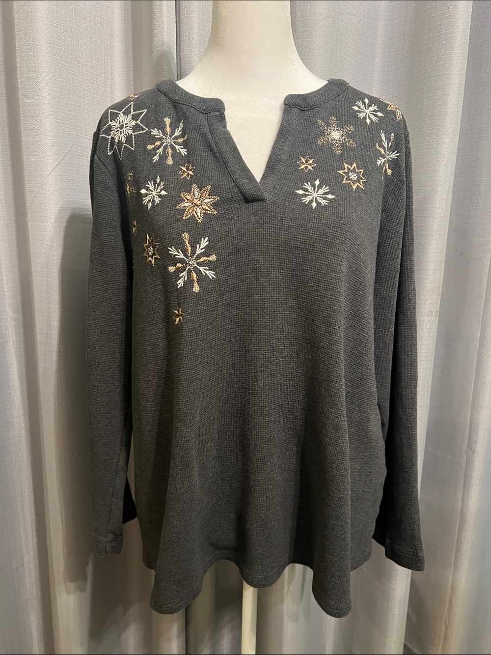 J Jill Snowflake Embroidered Waffle Knit Top Charcoal Grey L Holiday Cozycore